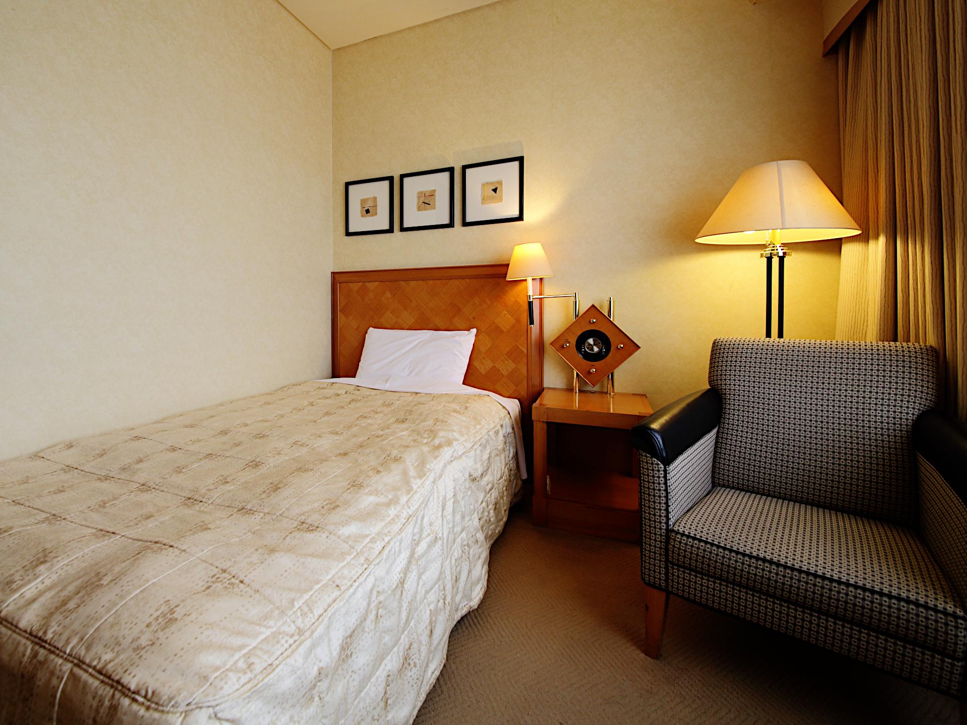 Hotel Nikko Kochi Asahi Royal Esterno foto