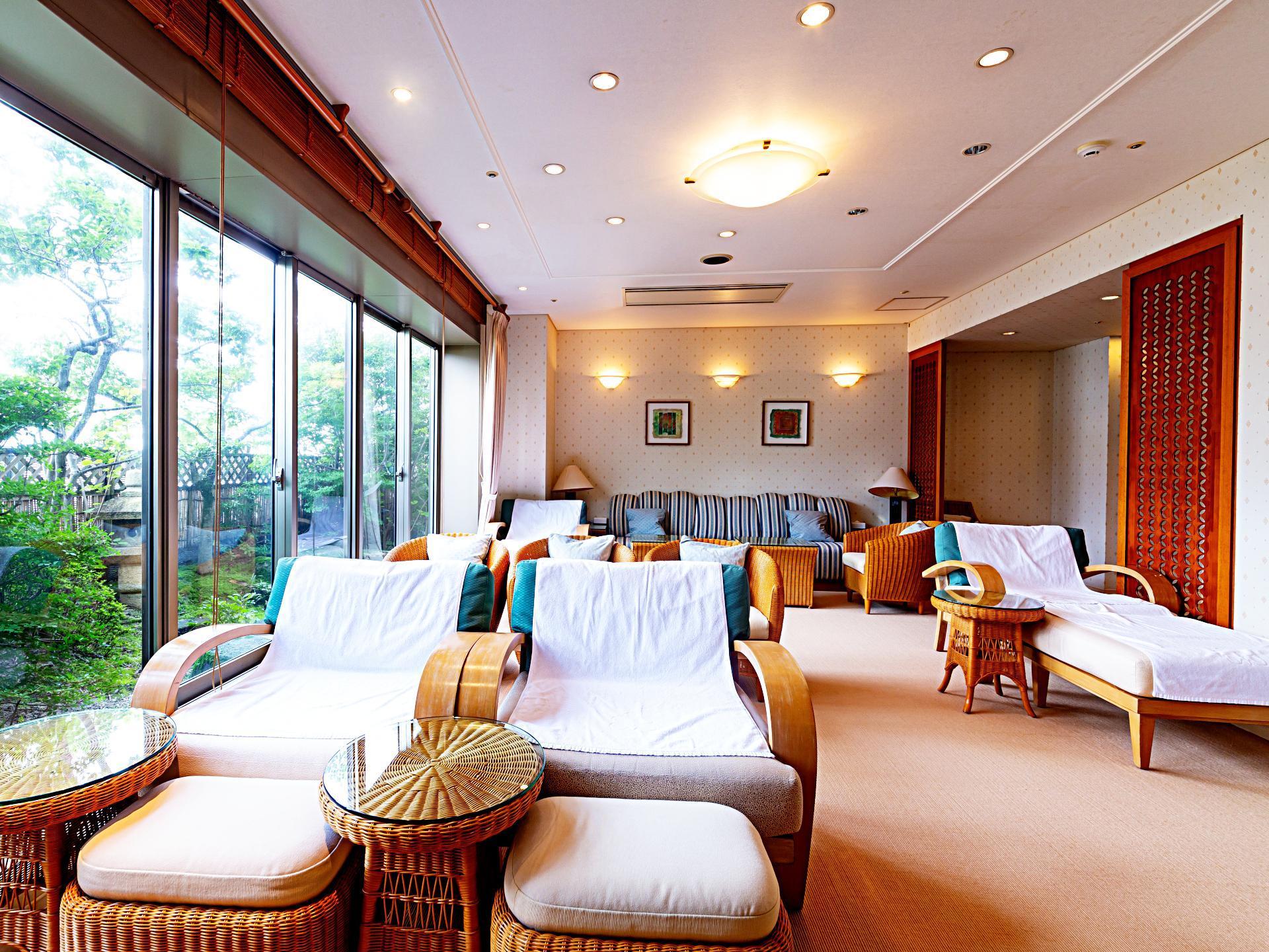 Hotel Nikko Kochi Asahi Royal Esterno foto