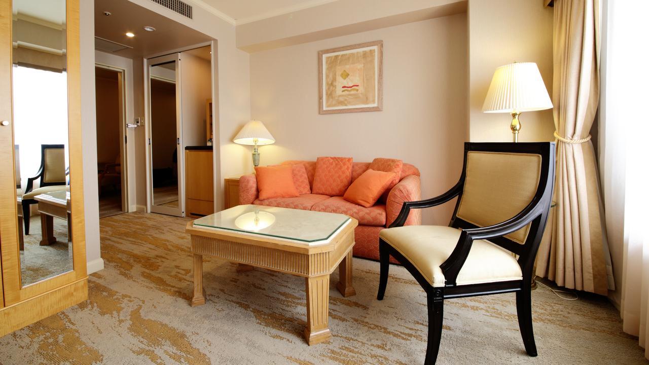 Hotel Nikko Kochi Asahi Royal Esterno foto